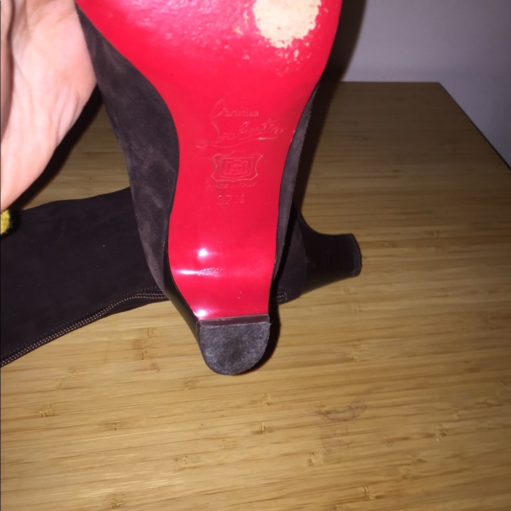 ❤️SOLD❤️Christian Louboutin Suede Zip up Boots - Picture 10 of 10